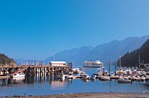 �z�[�V���[�x�C